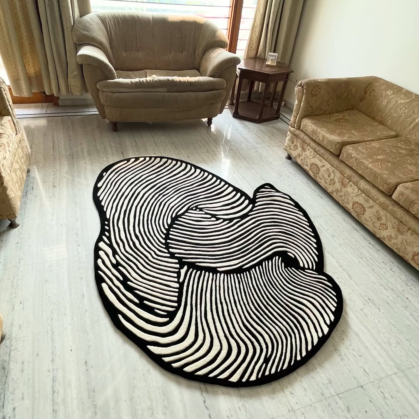Celestial Drift Living Area Hand-Tufted Rug