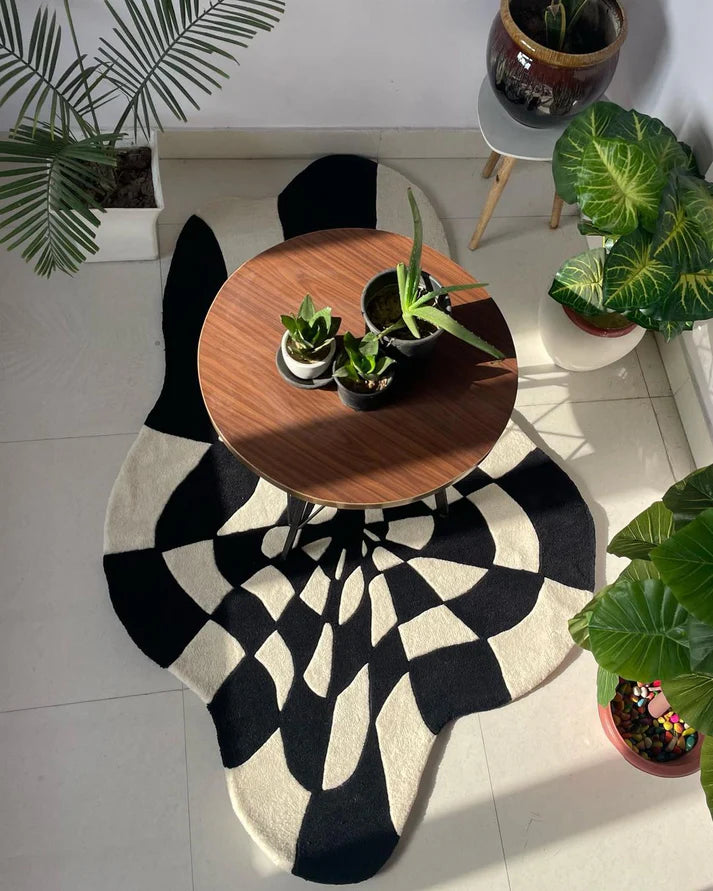 Check Spiral Rug