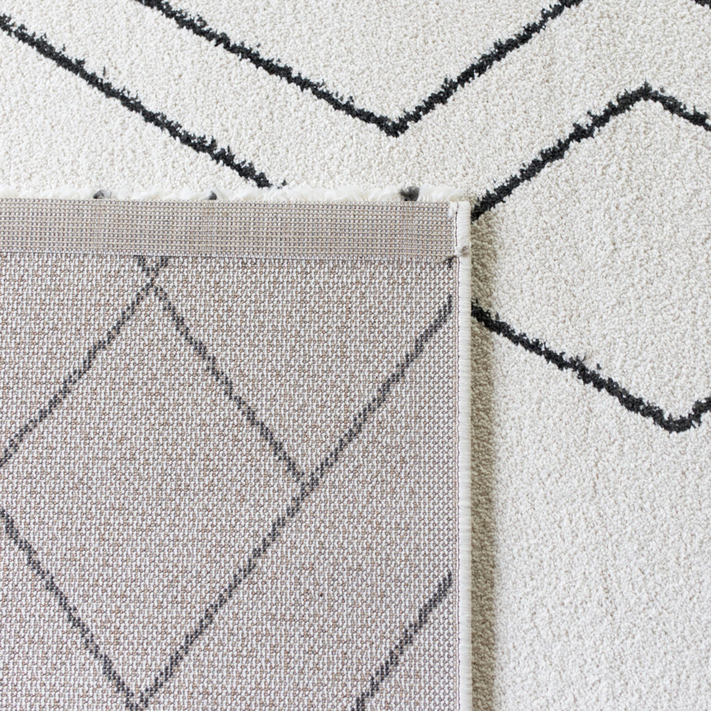 Clara Transitional Moroccan Area Rug