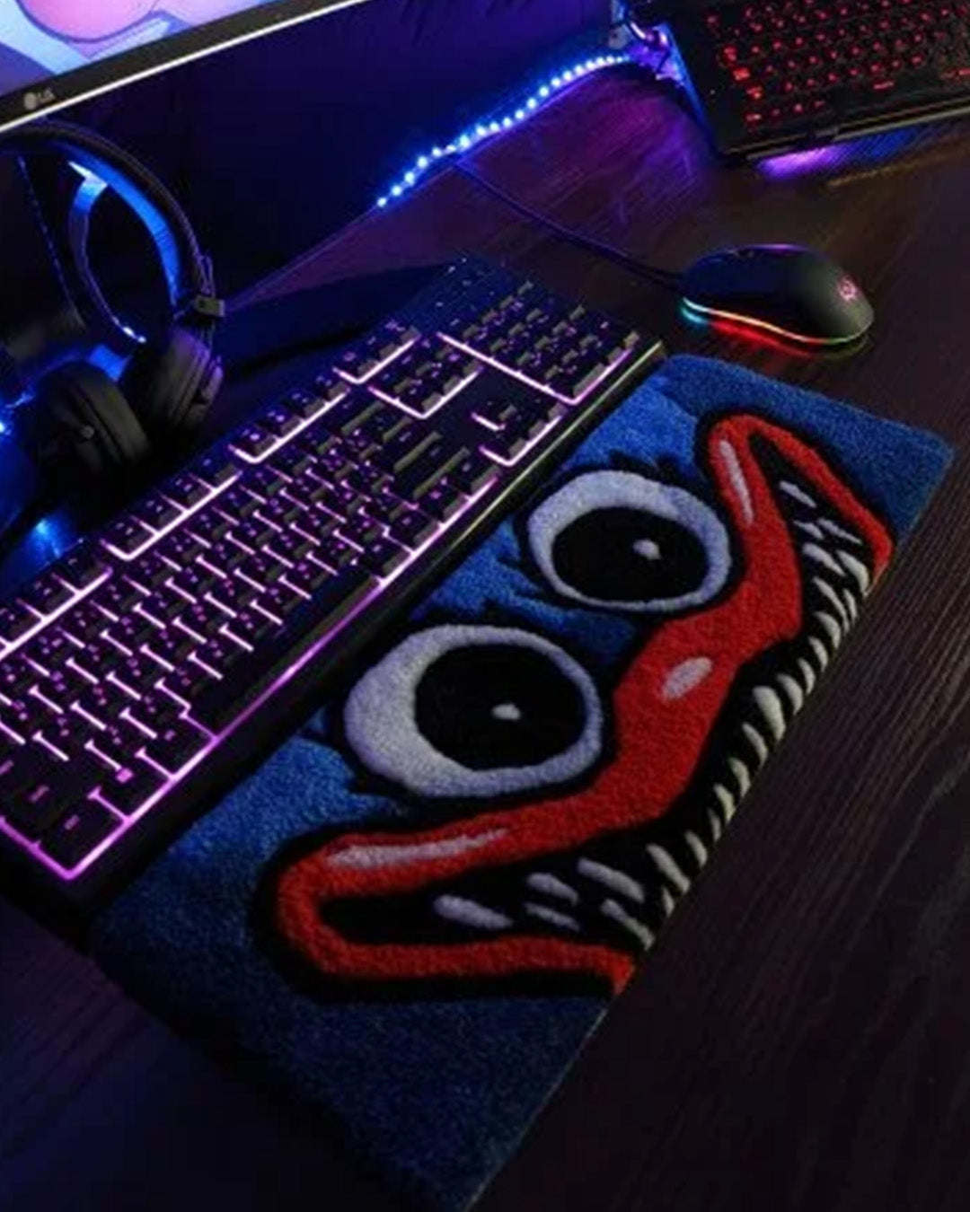 Huggy Wuggy Special Keyboard Rug