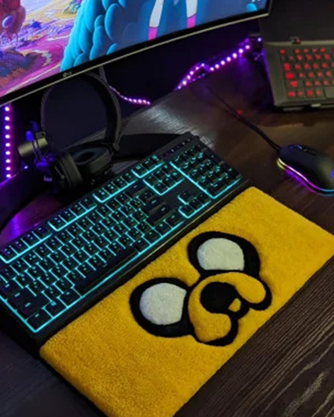 Jake Special Keyboard Rug